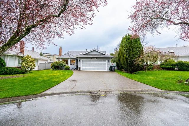 14035 16b Avenue, Surrey