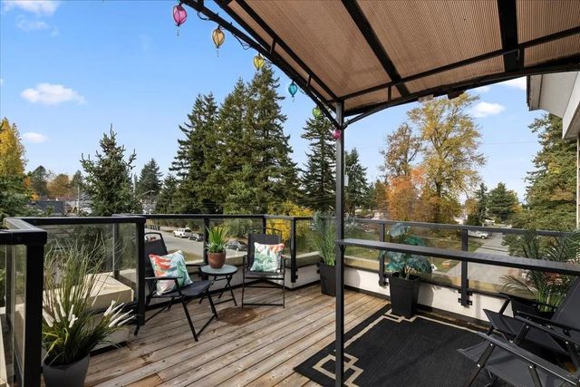 14960 102a Avenue 304, Surrey