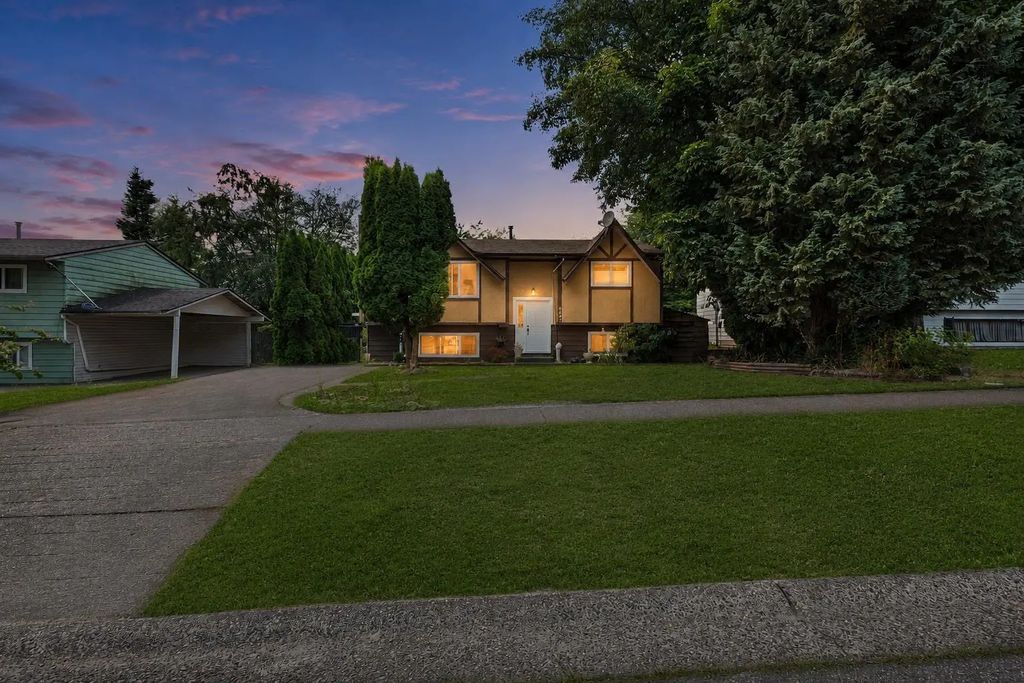 8647 August Drive, Surrey