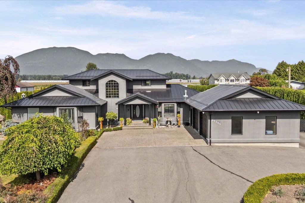 41385 South Sumas Road, Sardis - Greendale