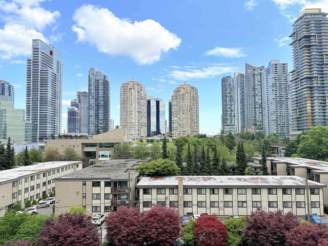 4333 Central Boulevard 602, Burnaby