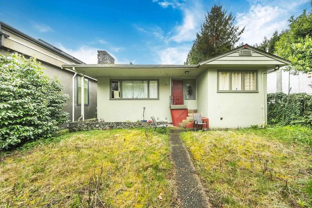 14 W 37th Avenue, Vancouver