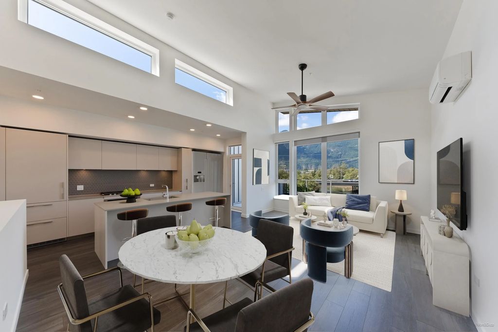 1502 Scott Crescent 208, Squamish