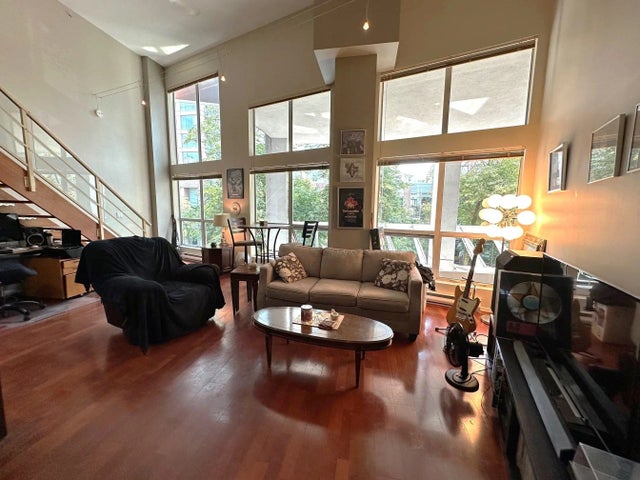 933 Seymour Street 217, Vancouver