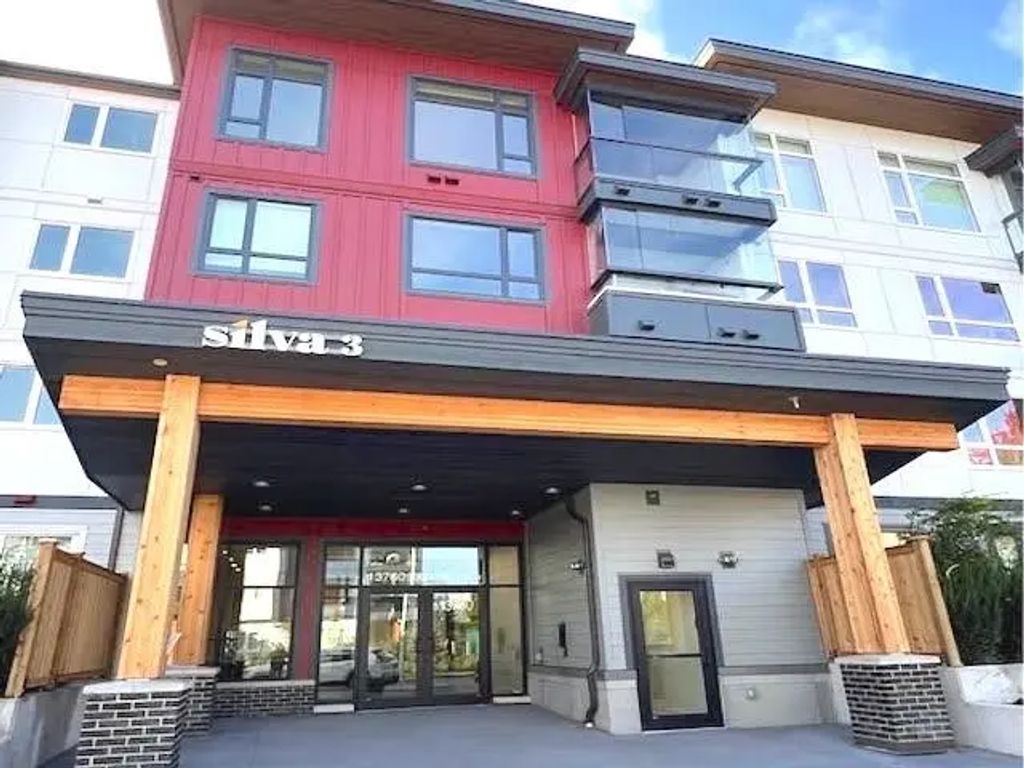 13760 75a Avenue 102, Surrey