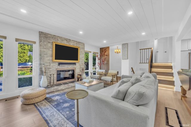 330 Leroy Street, Coquitlam