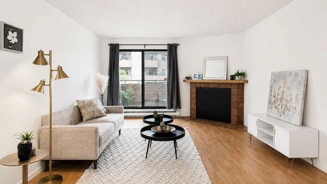 7295 Moffatt Road 206, Richmond