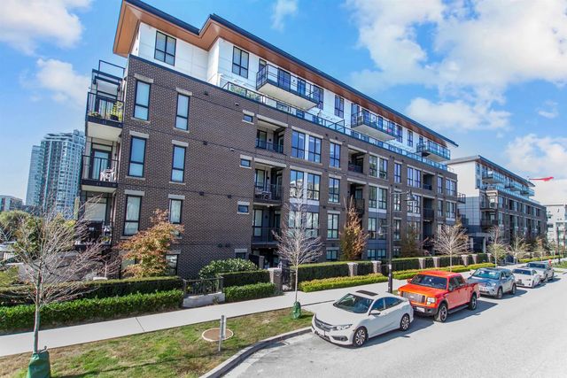750 Dogwood Street 411, Coquitlam