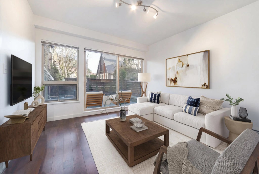 1033 St. Georges Avenue 109, North Vancouver