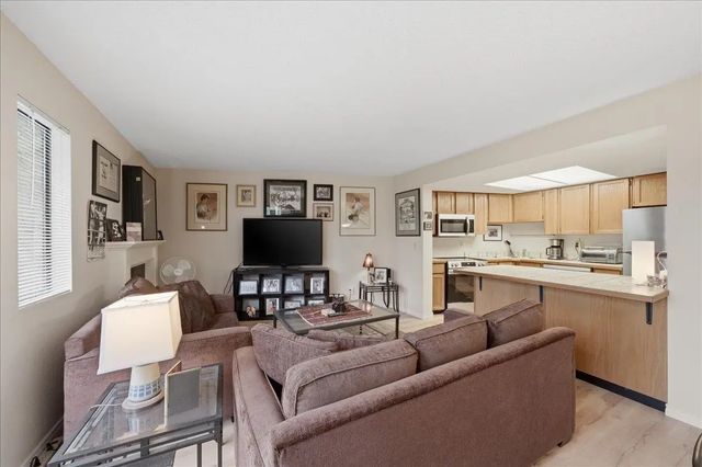 11900 228 Street 24, Maple Ridge