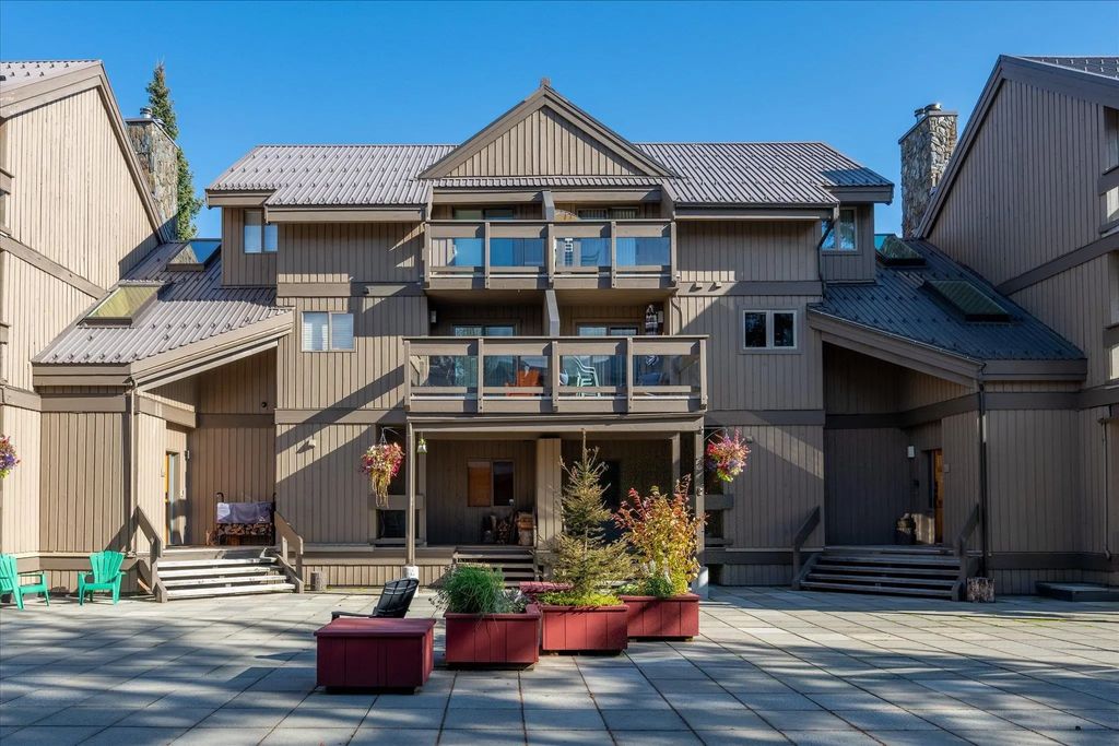 6117 Eagle Drive 109, Whistler