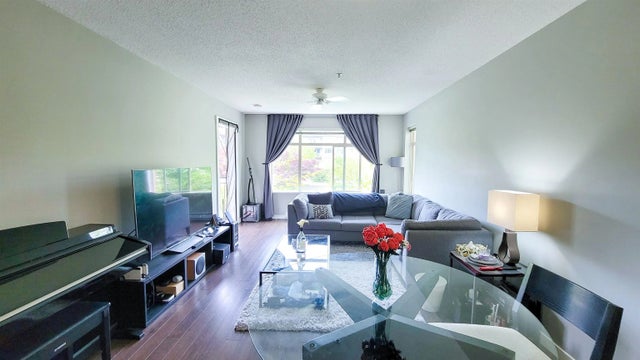 9299 Tomicki Avenue 217, Richmond