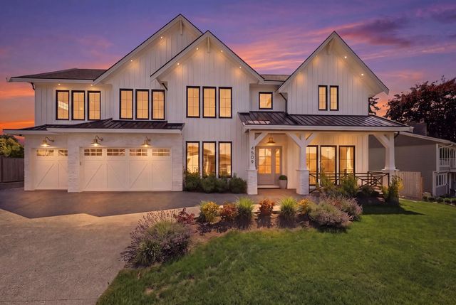 4509 Southridge Crescent, Langley