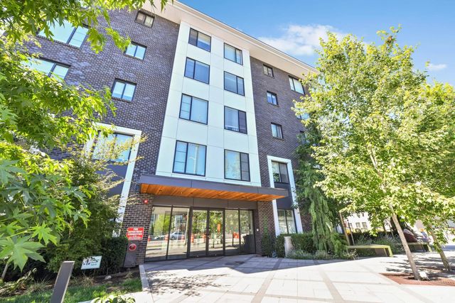 15848 Fraser Highway 306, Surrey
