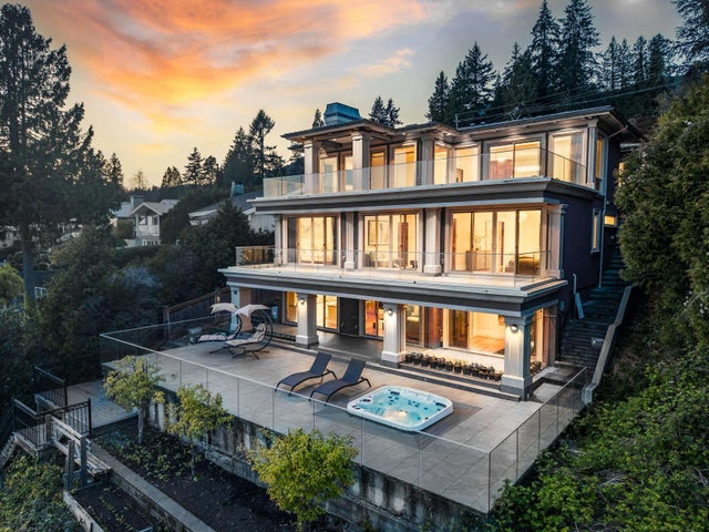 3008 Procter Avenue, West Vancouver