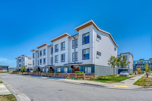 4745 Spruce Way 3, Tsawwassen