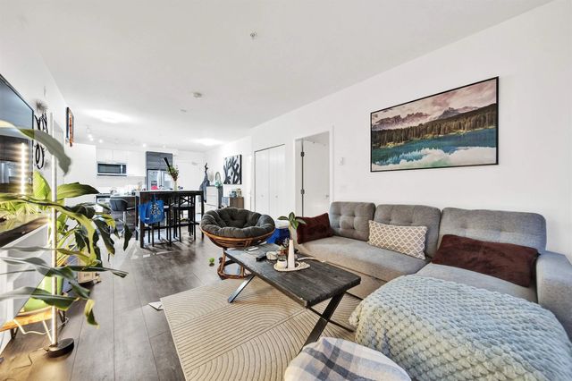13963 105 Boulevard 115, Surrey