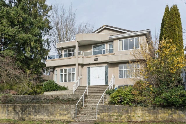 2085 Qualicum Drive, Vancouver