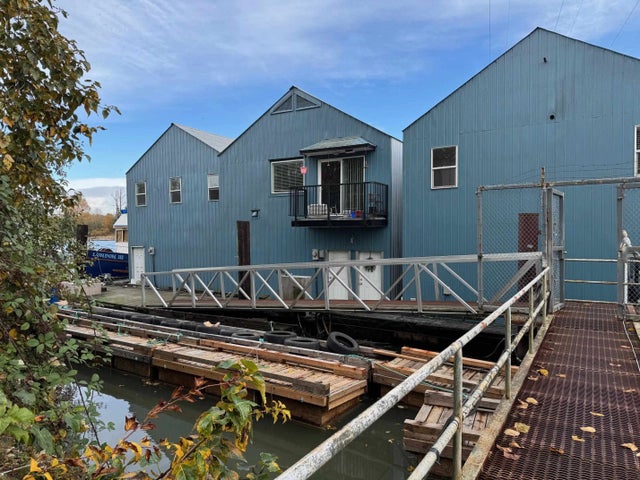 23226 Dyke Road 4, Richmond