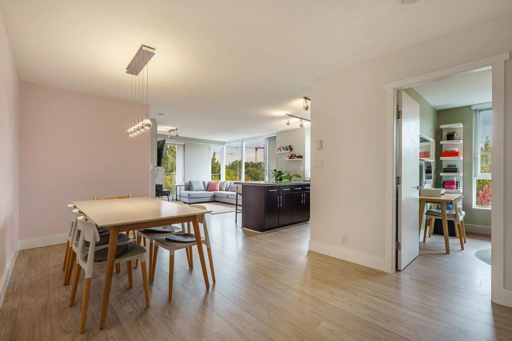 660 Nootka Way 1208, Port Moody