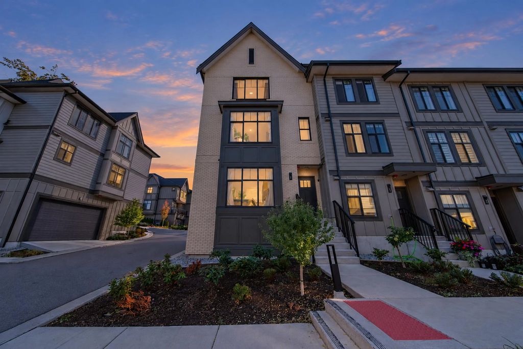 2350 165 Street 74, Surrey