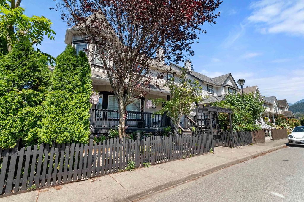 46415 Bedford Parkway, Chilliwack