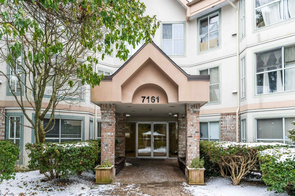 7161 121 Street 218, Surrey