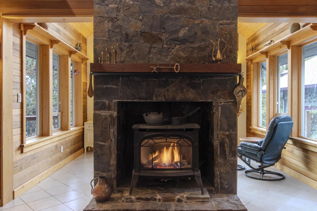 2317 Greenwood Way, Squamish