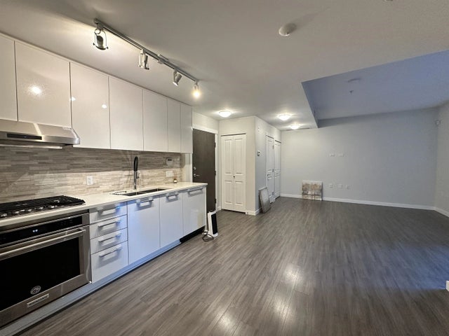 9500 Tomicki Avenue 122, Vancouver