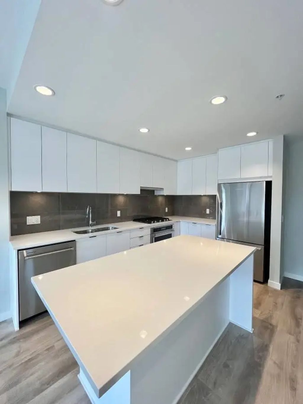 615 Cottonwood Avenue, Coquitlam