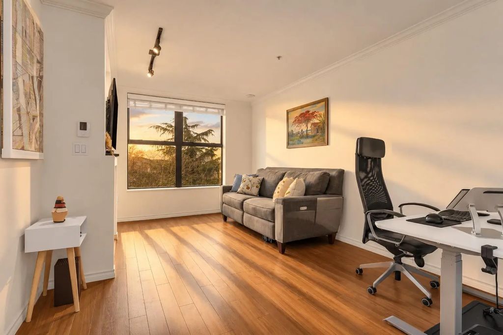84 Grant Street 4011, Port Moody