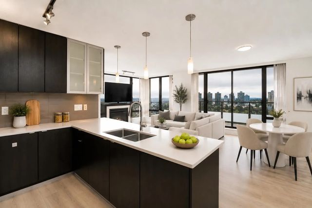 7328 Arcola Street 1805, Burnaby