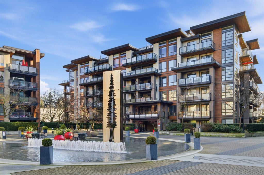 719 W 3rd Street 605, North Vancouver