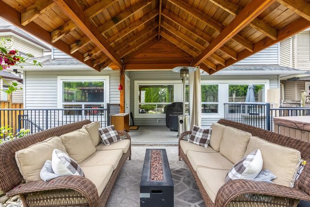 20371 98a Avenue, Langley
