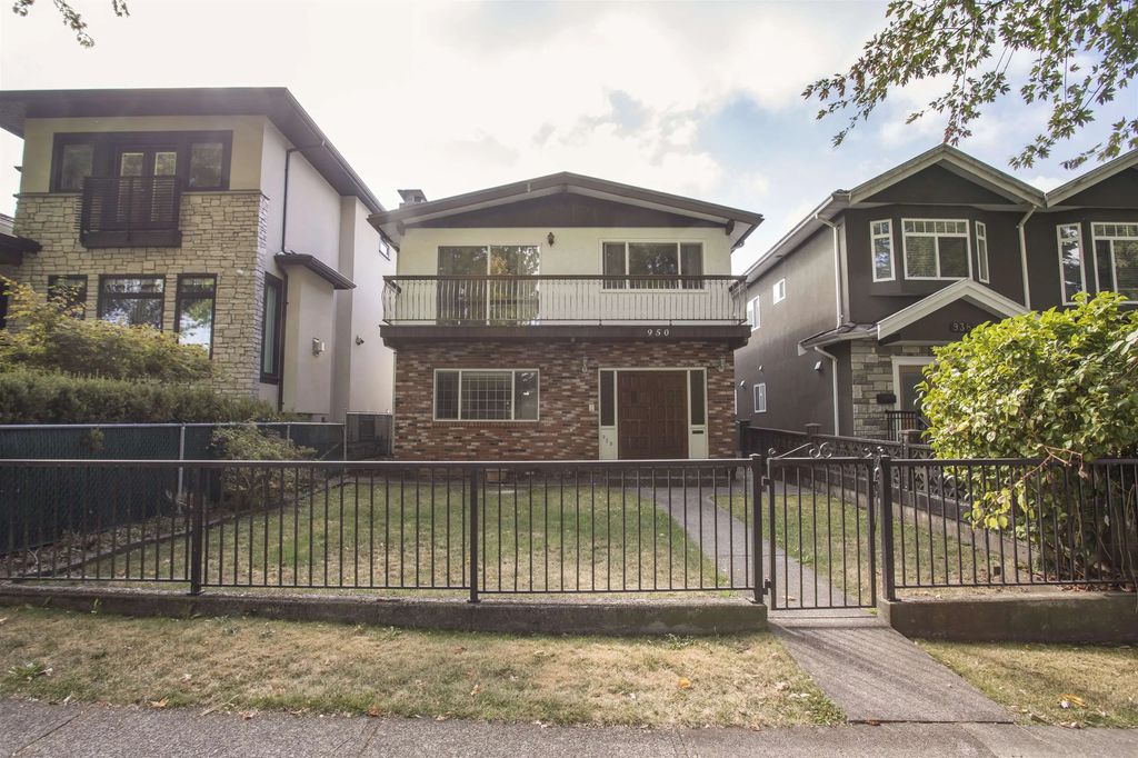 950 E 38th Avenue, Vancouver