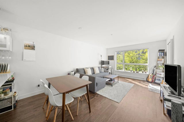 7058 14th Avenue 218, Burnaby