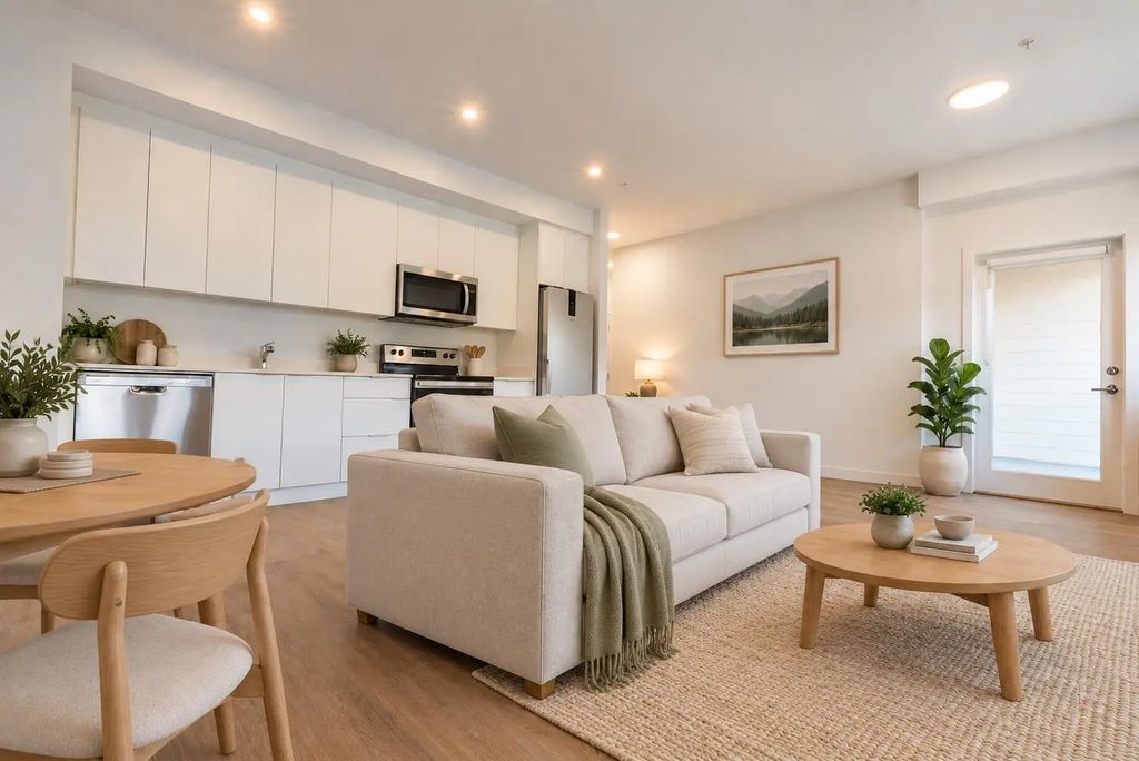 39180 Finch Place 506, Squamish