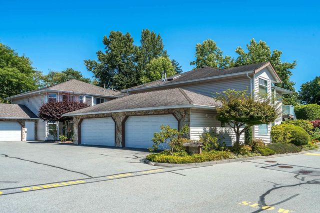 6875 121 Street 203, Surrey