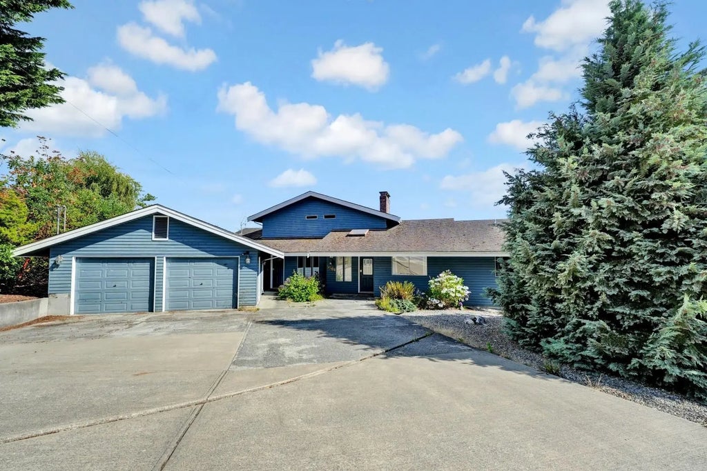5504 Derby Road, Sechelt