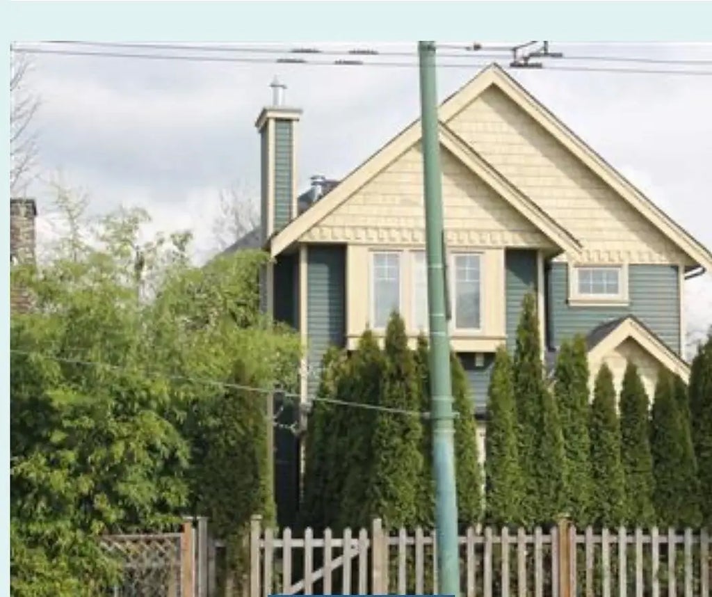 1943 E Broadway, Vancouver