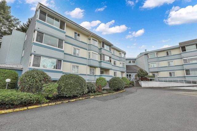 7175 134 Street 208, Surrey