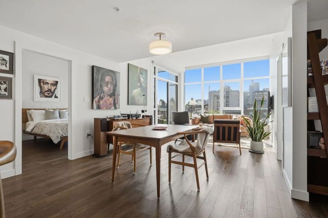 1526 Finlay Street 416, White Rock