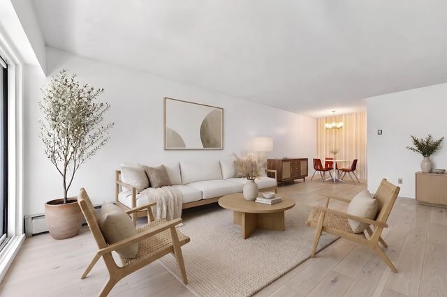 1825 W 8th Avenue 205, Vancouver