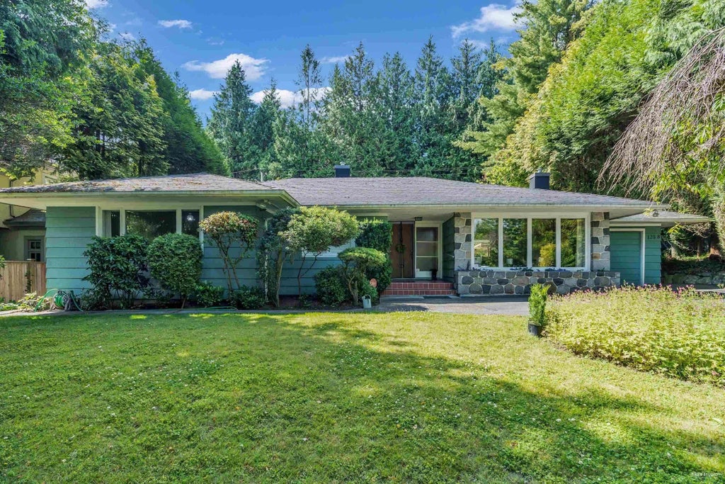 1258 W 33rd Avenue, Vancouver