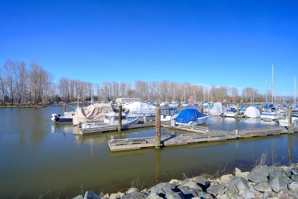 4803 48 Avenue 110, Delta