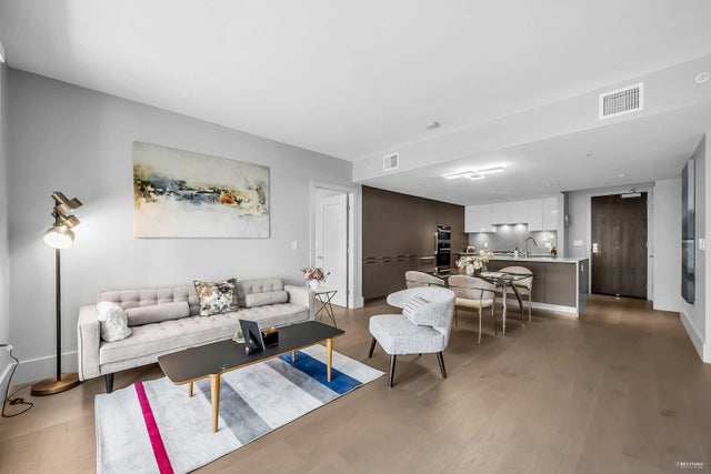 2089 W 43rd Avenue 204, Vancouver