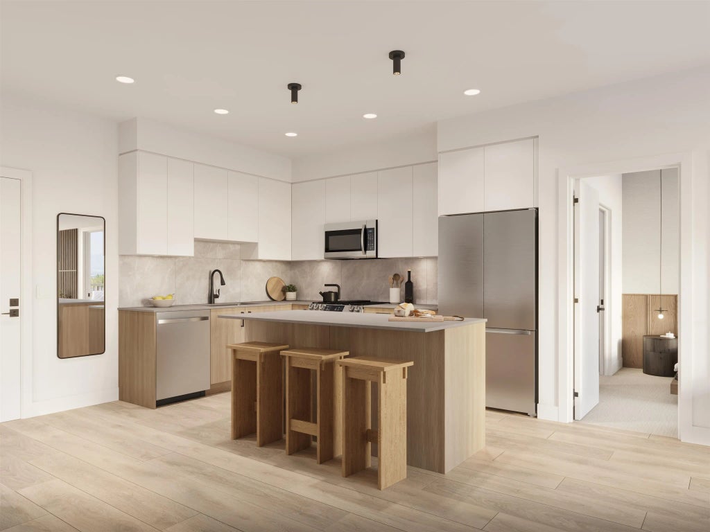 8230 208b Avenue B408, Langley