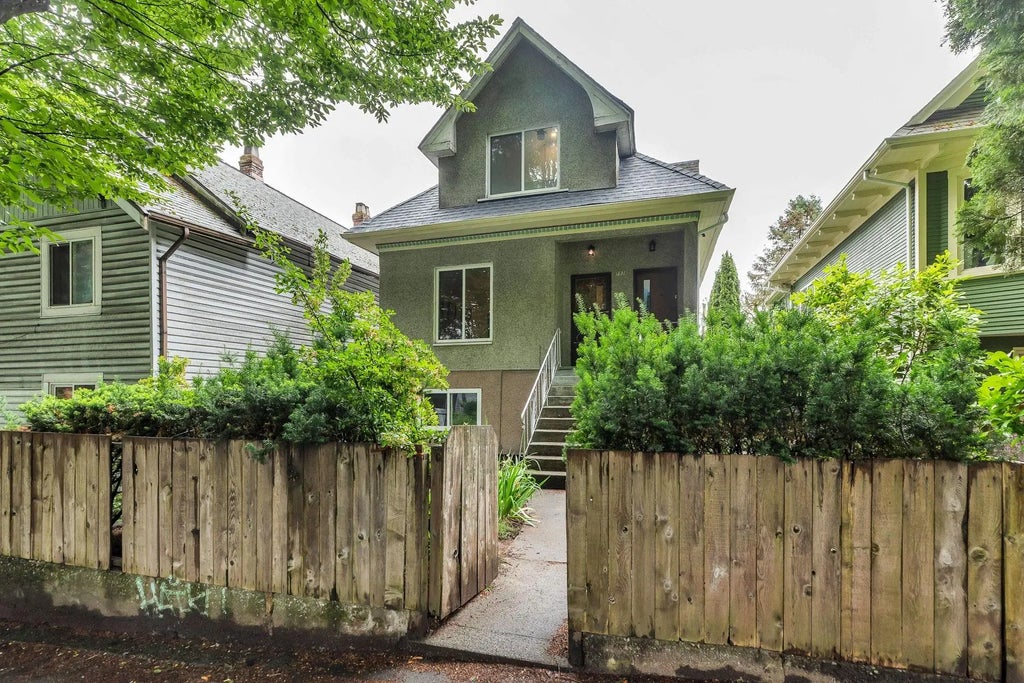 1836 E 1st Avenue, Vancouver