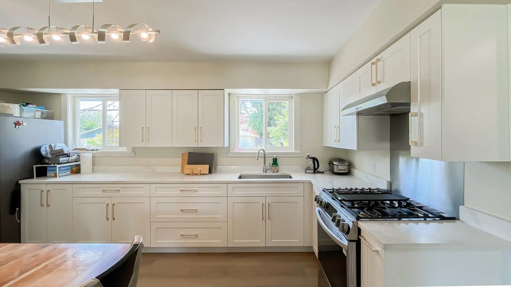 1752 Dorset Avenue, Port Coquitlam