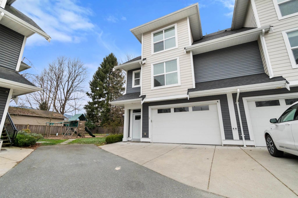 45395 Spadina Avenue 8, Chilliwack